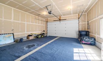 950 Clara Ct, Ammon, ID 83406