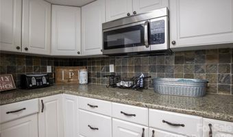 84 Sheets Farm Rd, Bakersville, NC 28705