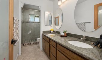 2843 Unicornio St B, Carlsbad, CA 92009