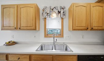 1600 26th St SW, Austin, MN 55912