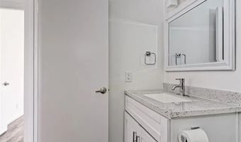 1990 Golden Cir, Escondido, CA 92026