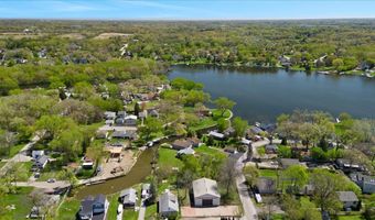 39457 N Forest Ave, Antioch, IL 60002