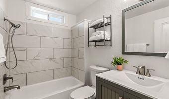 3190 ORIOLE St, Springfield, OR 97477