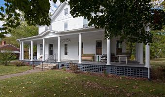 192 Clay St, Alderson, WV 24910