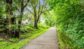 1515 Chance Ct, Adel, IA 50003