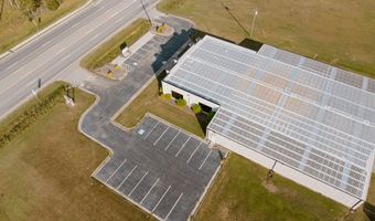 1205 W Parker St, Baxley, GA 31513