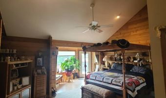 742 Solpers Bay Rd, Bottineau, ND 58318