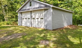 47 Chase Rd, Baileyville, ME 04694
