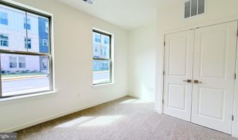 43800 MYSTIC MAROON Ter, Ashburn, VA 20147