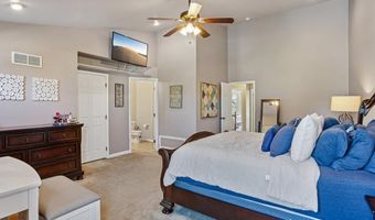 5524 STONECROFT Ln, Allentown, PA 18106