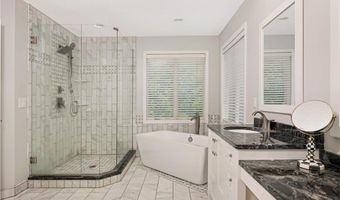 13877 Elkhart Rd, Apple Valley, MN 55124