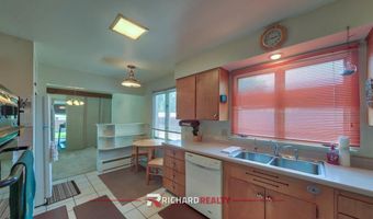 719 W B St, Basin, WY 82410
