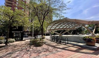 901 N MONROE St 1013, Arlington, VA 22201