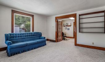 1209 S Jackson St, Auburn, IN 46706