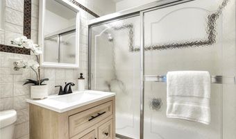 324 N La Reina St, Anaheim, CA 92801