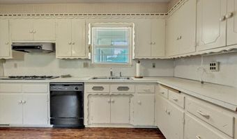 5915 NW 30th St, Bethany, OK 73008