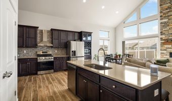 2200 LEDOUX Dr, Cheyenne, WY 82007