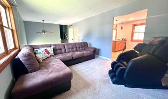 5165 Dundas Dr, Delhi, OH 45238
