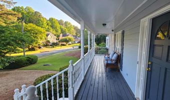 6116 Braidwood Ln NW, Acworth, GA 30101