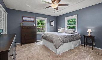 321 Dearborn St, Baldwin City, KS 66006