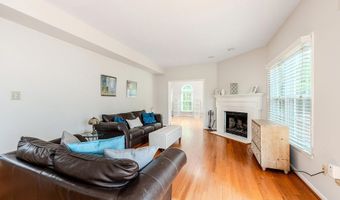 20624 CAMPTOWN Ct, Ashburn, VA 20147