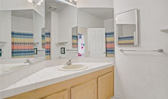 7848 Ben Hogan Dr, Las Vegas, NV 89149