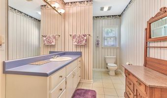 910 Chantilly Ln, Anderson, SC 29625