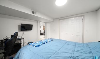 121 S 5th Ave, Brandon, SD 57005