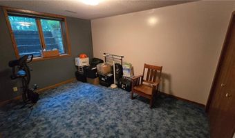 2145 Kenneth Dr, Albert Lea, MN 56007