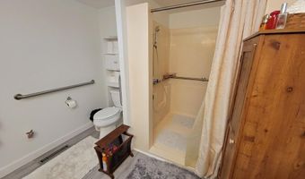 312 N West St, Ahoskie, NC 27910