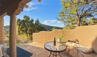 30 Camino Sanador, Santa Fe, NM 87505