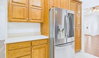 242 Fyke Dr, Athens, TN 37303