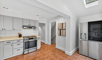 5312 TUSCARAWAS Rd, Bethesda, MD 20816