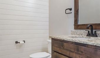 140 Cowan Xing, Alvord, TX 76225