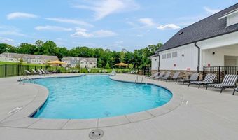 45 Shay St, Angier, NC 27501