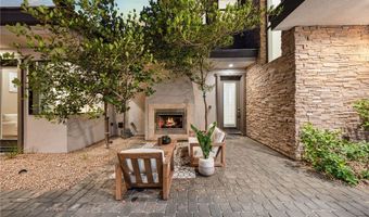 29 Soaring Bird Ct, Las Vegas, NV 89135