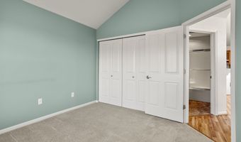 2210 E TUSCANY Way, Appleton, WI 54913