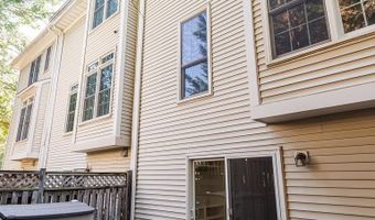 504- J N THOMAS St J, Arlington, VA 22203