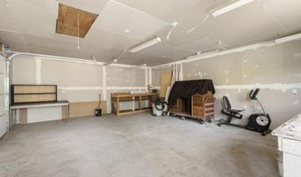 1065 Peutz Valley Rd, Alpine, CA 91901
