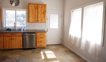 1104 W 4th St, Anaconda, MT 59711