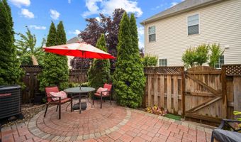 24619 GREYSTEEL Sq, Aldie, VA 20105