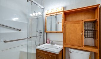 1314 Bank St, Atwater, OH 44201