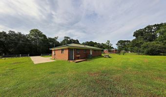 201 Green Shade Rd, Bainbridge, GA 39819