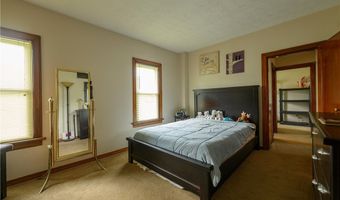 2984 Massillon Rd, Akron, OH 44312