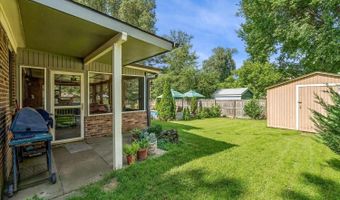 2605 SURREY WOOD Dr, Bartlett, TN 38134