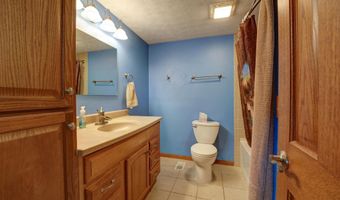 6671 Dull Rd, Arcanum, OH 45304