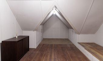 208 W Erie St, Albion, MI 49224