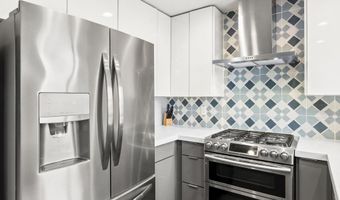 6749 Alamo Ct, La Mesa, CA 91942