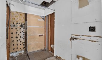 6 Amherst St, Augusta, ME 04330