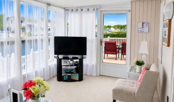 88 Storm Jib Ct, Bayville, NJ 08721